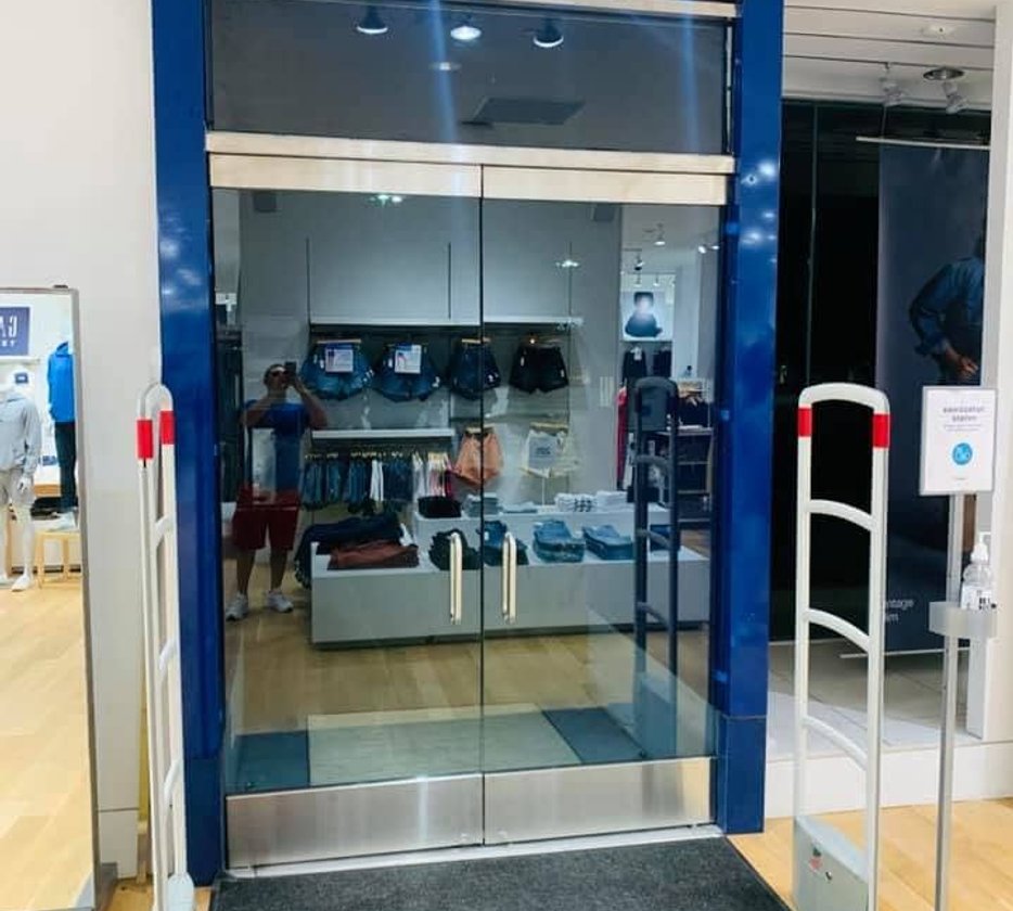 Storefront glass work in Southeast Louisiana